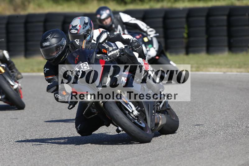 Archiv-2025/49 26.08.2025 Cornu Master School ADR/blau-bleu/68